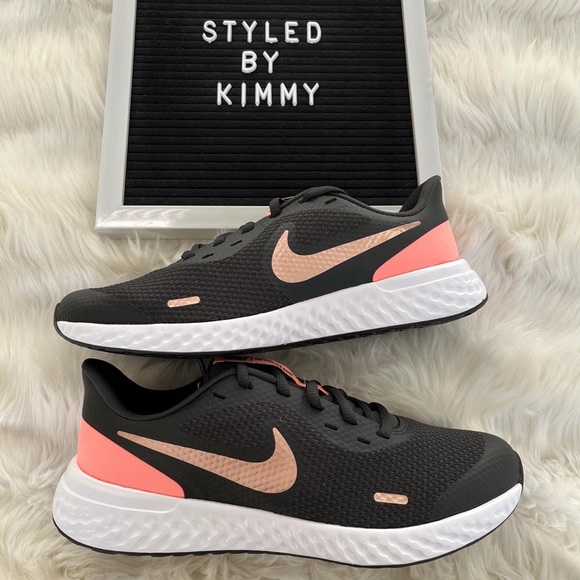 NIKE REVOLUTION Running Shoes Sneakers New - Picture 2 of 6